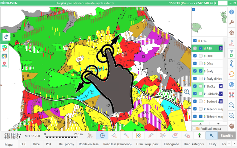 Zooming the Map Using Gestures